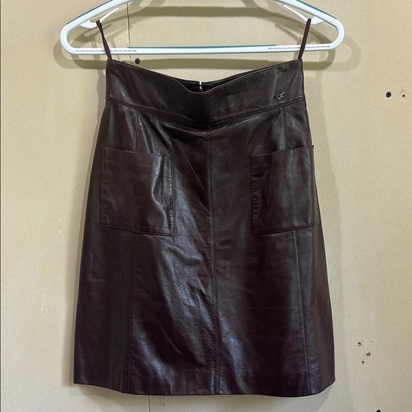 Chanel Oxblood Leather Skirt Size 34 (In Need Of Repair) - Picture 1 of 12